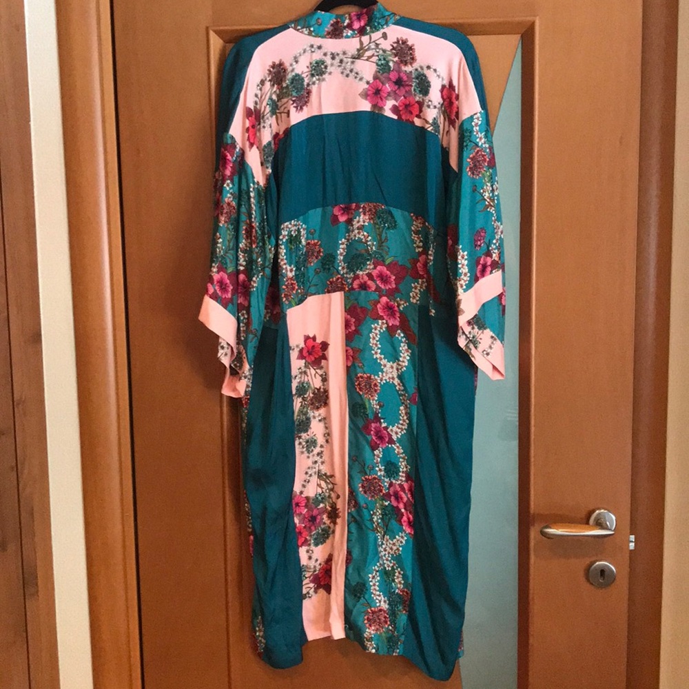 Sandro Floral-print Crepe De Chine Kimono Green - Picture 7 of 8